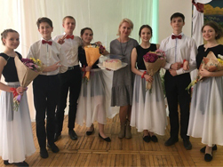 Танцевальный коллектив школы №65 занял 1-е место на весеннем балу в Кировском районе города Перми